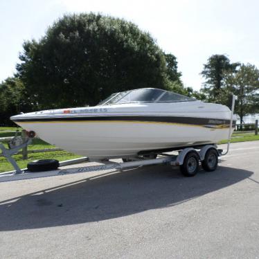 2001 Wellcraft 200ss