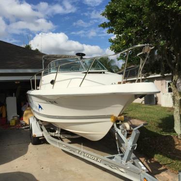 2004 Wellcraft 175 bombadier