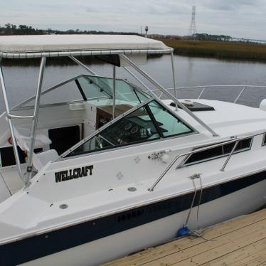 1985 Wellcraft 2900 express