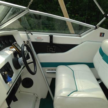 1991 Wellcraft eclipse 233