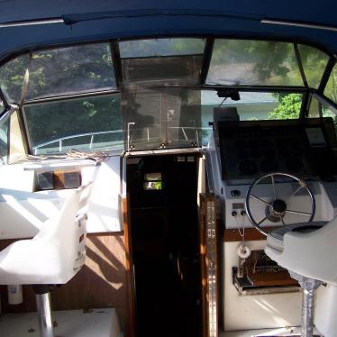 1983 Wellcraft express cruiser