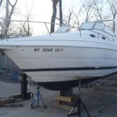 2000 Wellcraft 2600