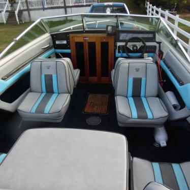 1987 Wellcraft 20' 165hp