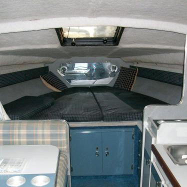 1986 Wellcraft 260 aft cabin