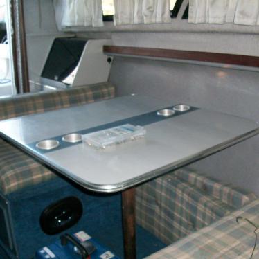 1986 Wellcraft 260 aft cabin