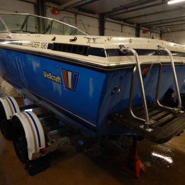 1979 Wellcraft 196 bowrider