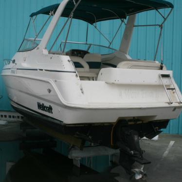 1998 Wellcraft 260e cabin cruiser