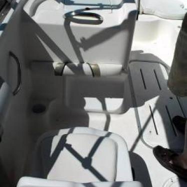 2001 Wellcraft 180 sportsman