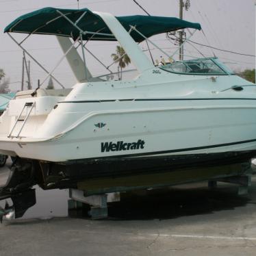 1998 Wellcraft 260e cabin cruiser