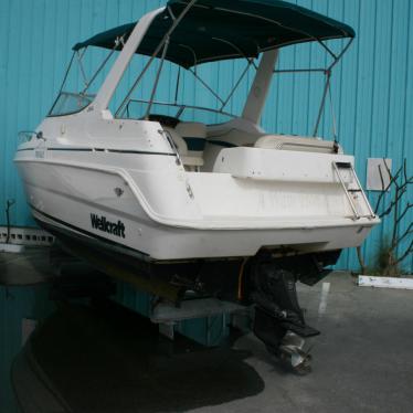 1998 Wellcraft 260e cabin cruiser