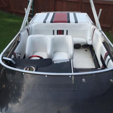 1989 Wellcraft scarab iii