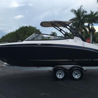 2015 Yamaha 242 limited s