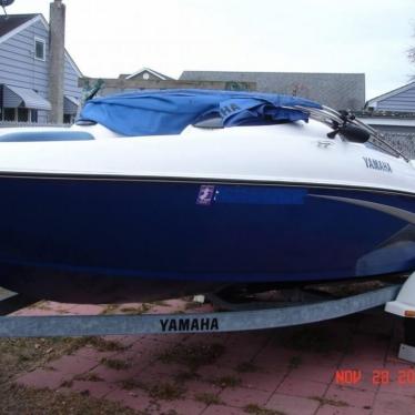 2004 Yamaha lx210