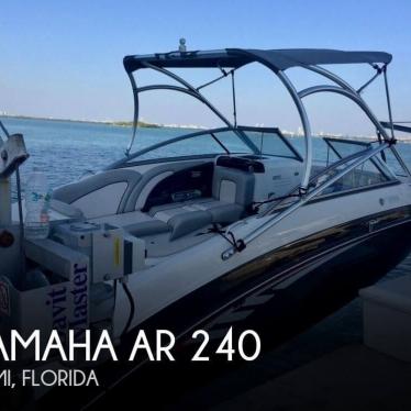 2011 Yamaha ar 240