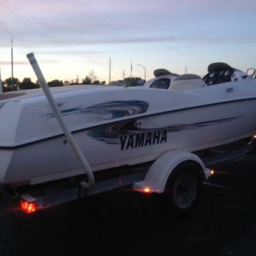 2001 Yamaha ls2000