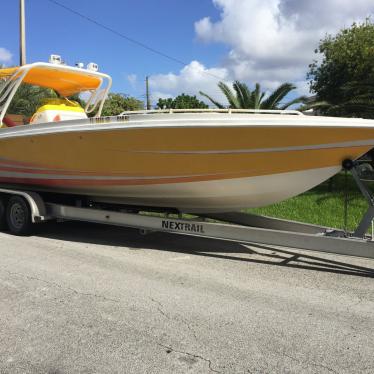 2006 Yamaha 33 center console cuddy