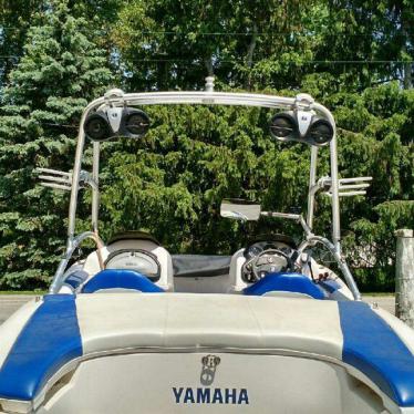 2003 Yamaha ar210