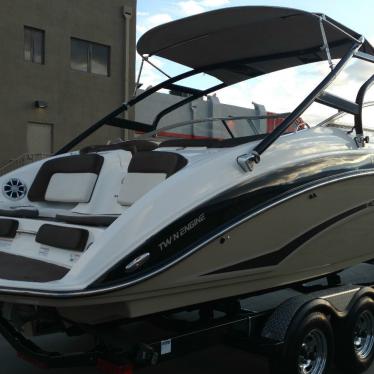 2012 Yamaha 242 limited s