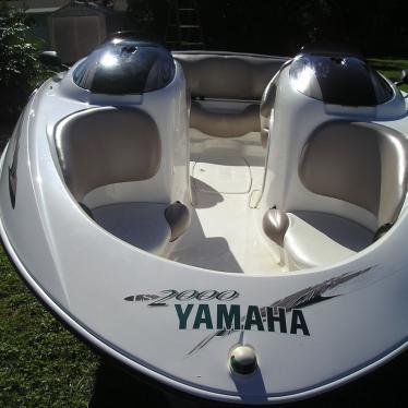 2000 Yamaha