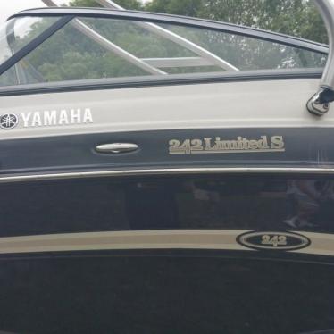 2012 Yamaha 242 limited s