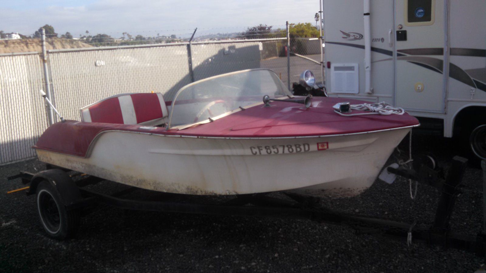 Fiberglass Dart boat for sale from USA