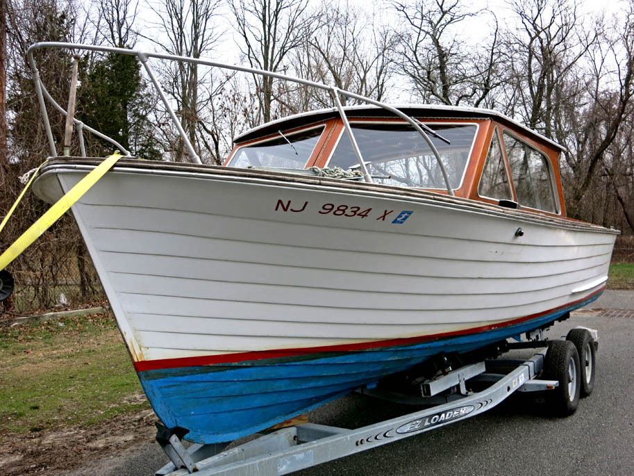 Lyman Sleeper Hard Top boat for sale from USA