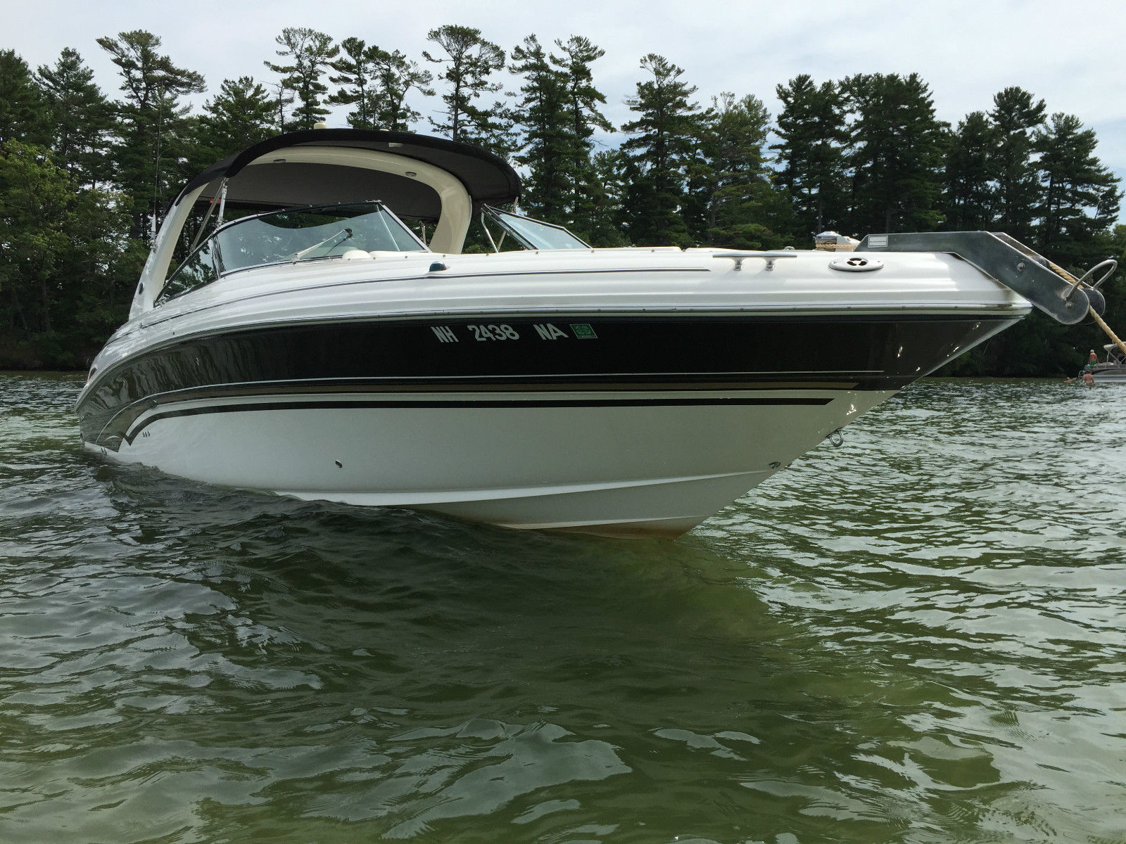 Sea Ray 290 Bow Rider boat for sale from USA