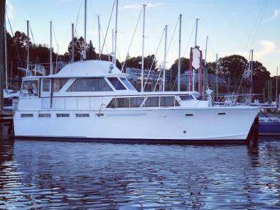 1985 Stingray 18ft boat