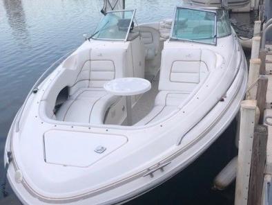 2003 Bayliner 21ft boat