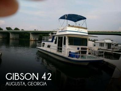 1987 Bayliner 19ft boat