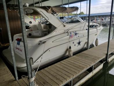 1981 Stingray 18ft boat