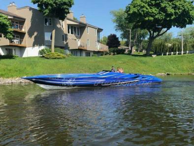 1986 Bayliner 18ft boat