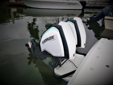 Evinrude 26' Center Console CUDDY CABIN 2019