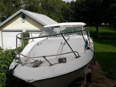 1984 Sylvan 16ft boat