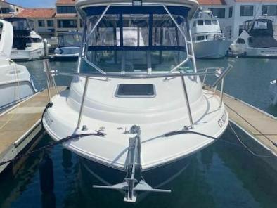 Robalo R225 Walkaround 2010