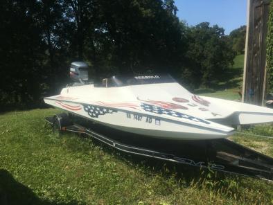 1991 Seebold Tunnel Hull Speed Boat 1991