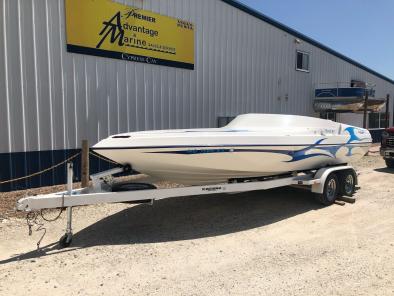 KACHINA 230 BANDIT WITH TRAILER 2002