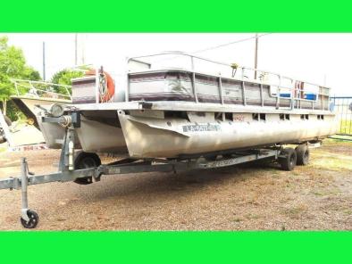 Suncruiser Tri Toon Boat, No Title, Yamaha V4, Very Nice! 1990