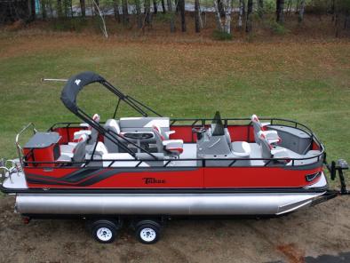 New 25 Ft  Pontoon Boat With 225 Hp And Trailer 2023
