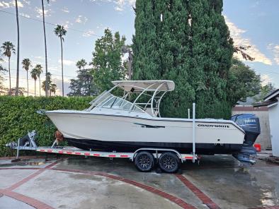 Grady White 275 Fishing Cruising Family Boat With Twin Yamaha 150hp Engines 2011