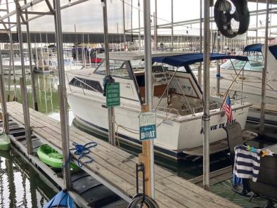 1986 Bayliner 19ft boat