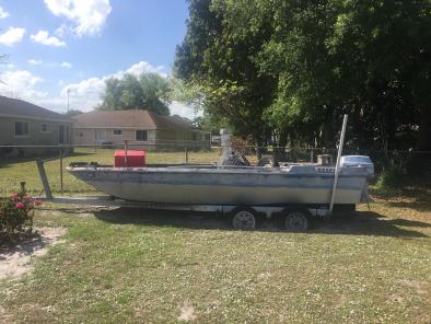 Venture 18' Boat Located In Port St. Lucie, FL - Has Trailer 1977