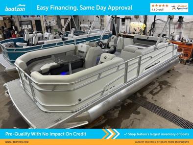 Princecraft Vectra23RLSwingbackLoungePontoonMercury4StrokeEFI - EASY FINANC 2025