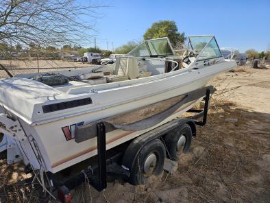 Wellcraft 20' Runabout Boat Has Bill Of Sale & Title For Trailer 1979