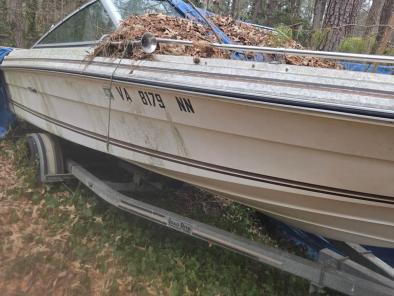 Sea Ray 21' Runabout Boat W/ Clean Title & Trailer 1986