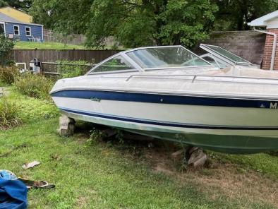 Sea Ray 19' Runabout Boat W/ Bill Of Sale & No Trailer 1994