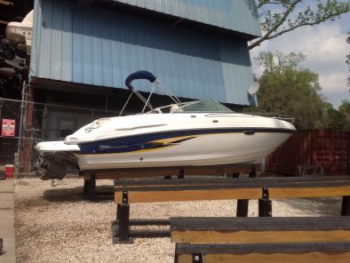 Chaparral 235 SSI 2003