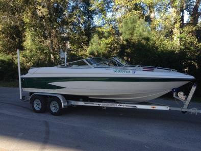 1987 Four Winns 17ft boat