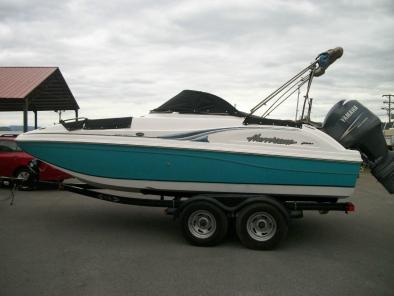 1989 Bayliner 20ft boat