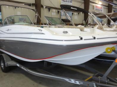 1988 Bayliner 16ft boat